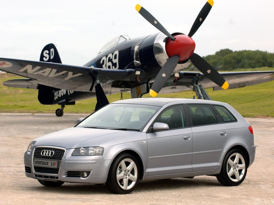  Audi A3 Sportback 2.0T (8PA) 2005 года  (ZA) (фото 10 из 13)